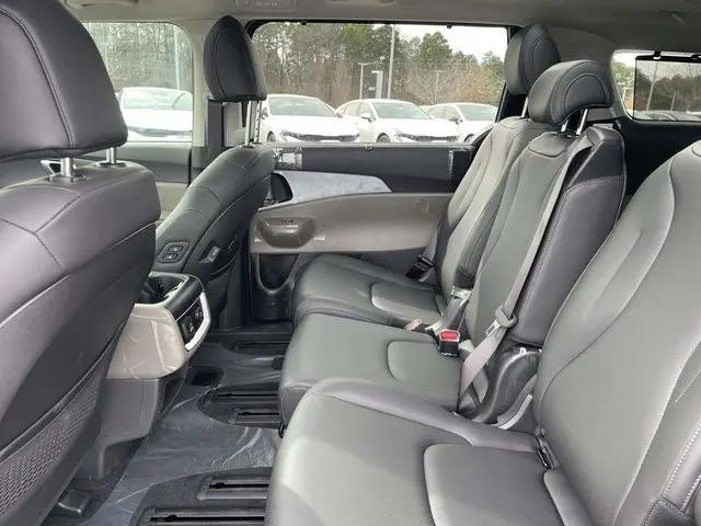 2026 Kia Carnival MPV SX