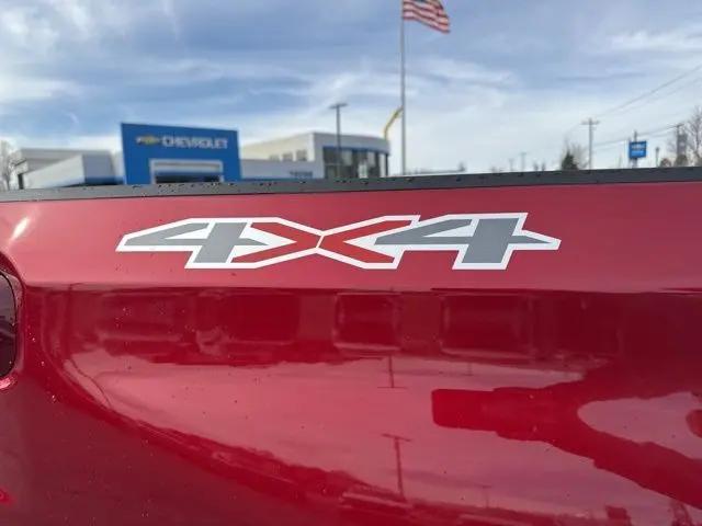 2026 Chevrolet Silverado 1500 4WD Crew Cab Standard Bed RST