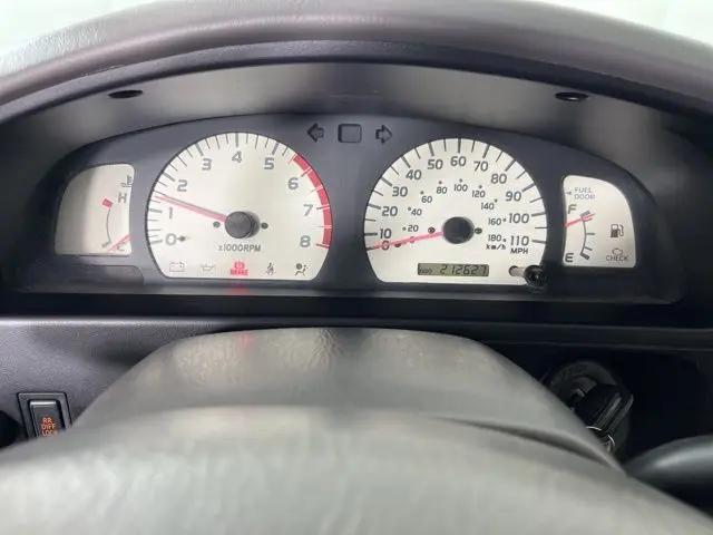 2004 Toyota Tacoma Base V6