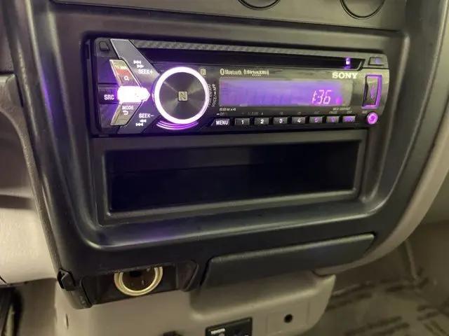 2004 Toyota Tacoma Base V6