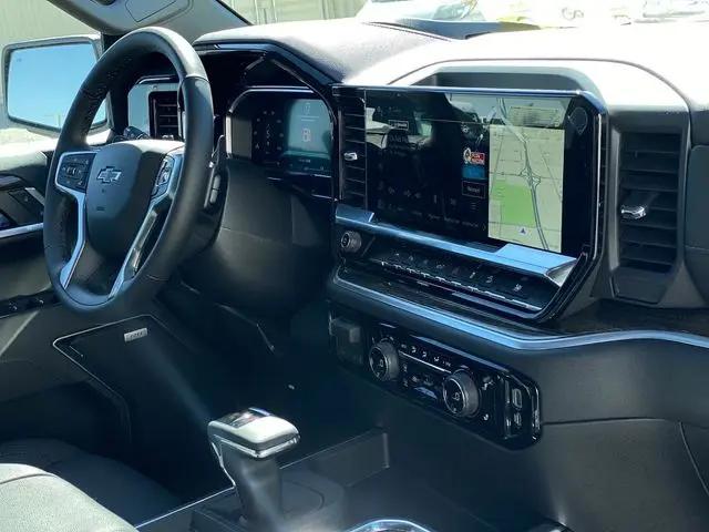 2026 Chevrolet Silverado 1500 4WD Crew Cab Short Bed RST