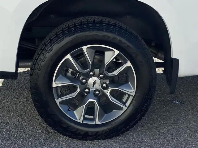 2026 Chevrolet Silverado 1500 4WD Crew Cab Short Bed RST
