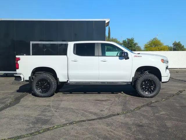 2026 Chevrolet Silverado 1500 4WD Crew Cab Short Bed RST
