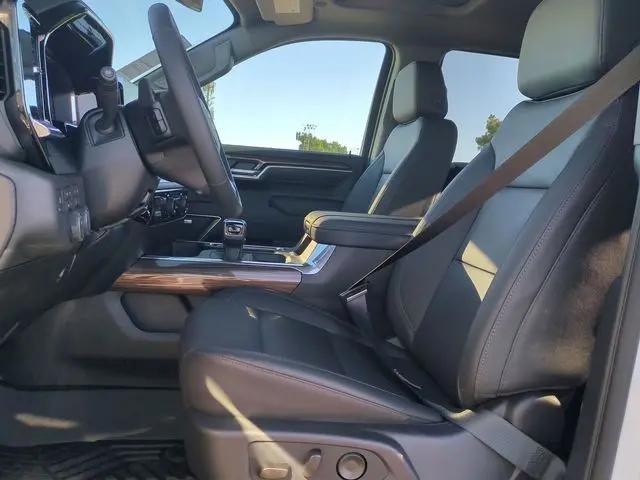 2026 Chevrolet Silverado 1500 4WD Crew Cab Short Bed RST