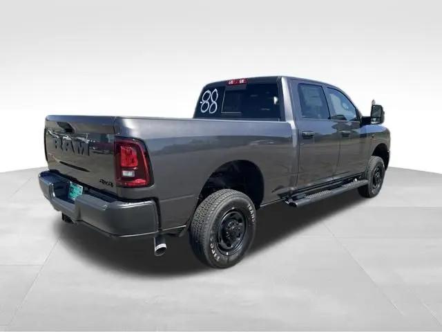 2026 Ram 2500 Tradesman Crew Cab 4x4 64 Box