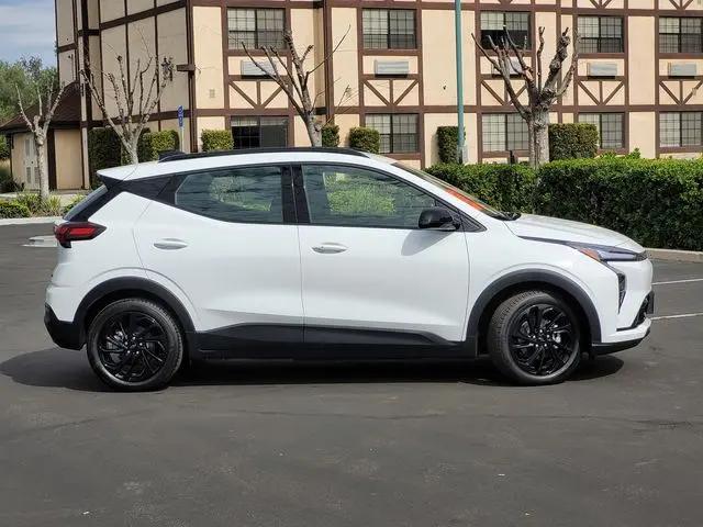 2027 Chevrolet Bolt RS FWD