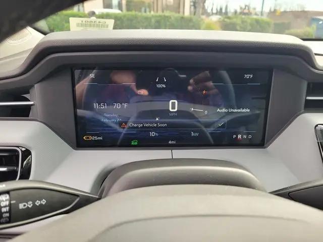 2027 Chevrolet Bolt RS FWD
