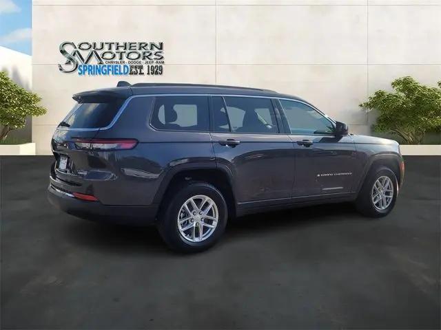 2025 Jeep Grand Cherokee L Laredo 4x2