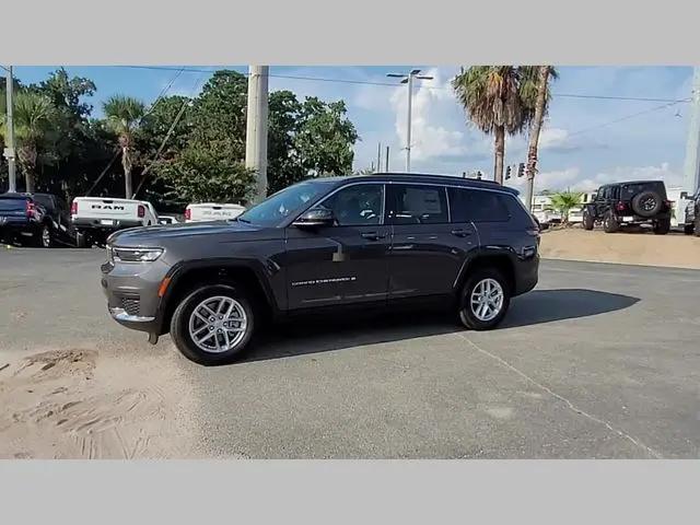 2025 Jeep Grand Cherokee L Laredo 4x2