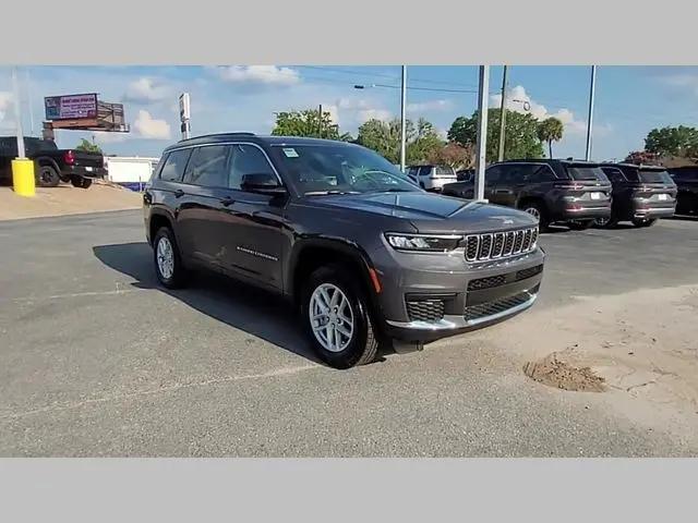 2025 Jeep Grand Cherokee L Laredo 4x2