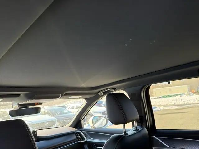 2026 Mazda X-90 Premium Plus