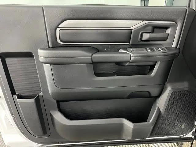 2026 Ram 3500 Tradesman Regular Cab 4x4 8' Box