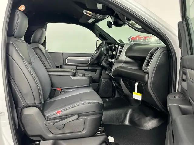 2026 Ram 3500 Tradesman Regular Cab 4x4 8' Box
