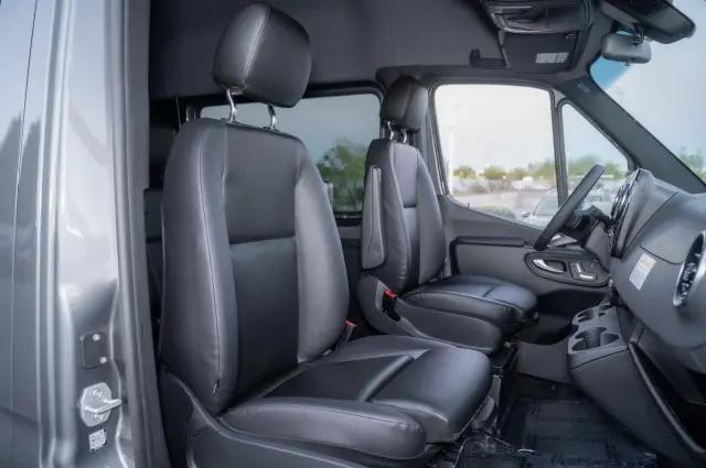 2026 Mercedes-Benz Sprinter 2500 High Roof 4-Cyl Diesel HO
