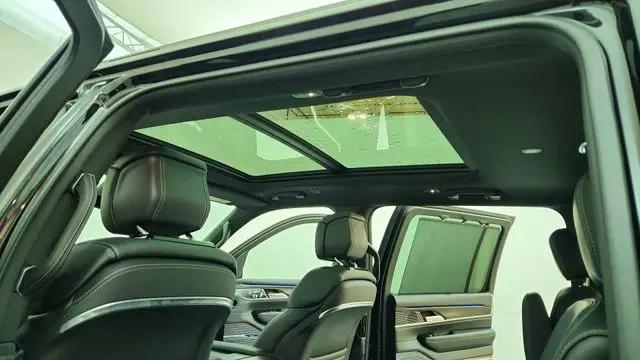 2026 Jeep Grand Wagoneer Summit Obsidian 4x4