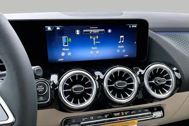 2026 Mercedes-Benz GLA-CLASS 4MATIC