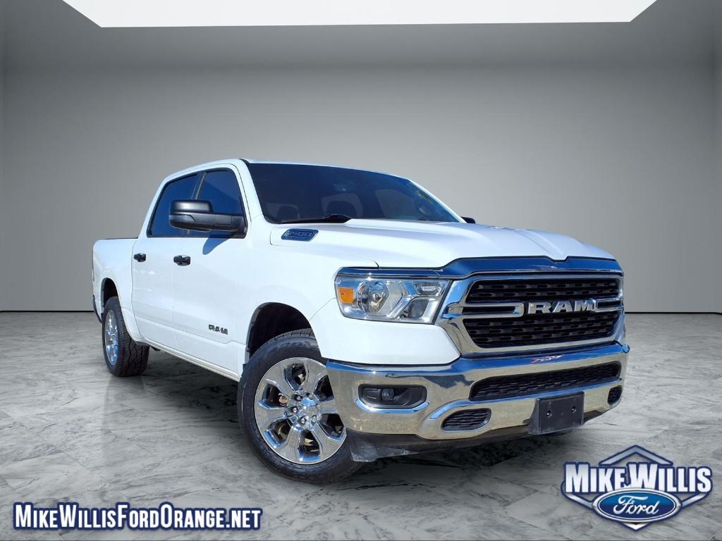 Bright White Clearcoat 2023 RAM 1500 Lone Star Crew Cab 4WD Pickup Truck Four-Wheel Drive 8-Speed Automatic