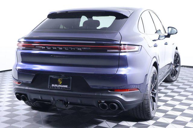2025 Porsche Cayenne E-Hybrid S