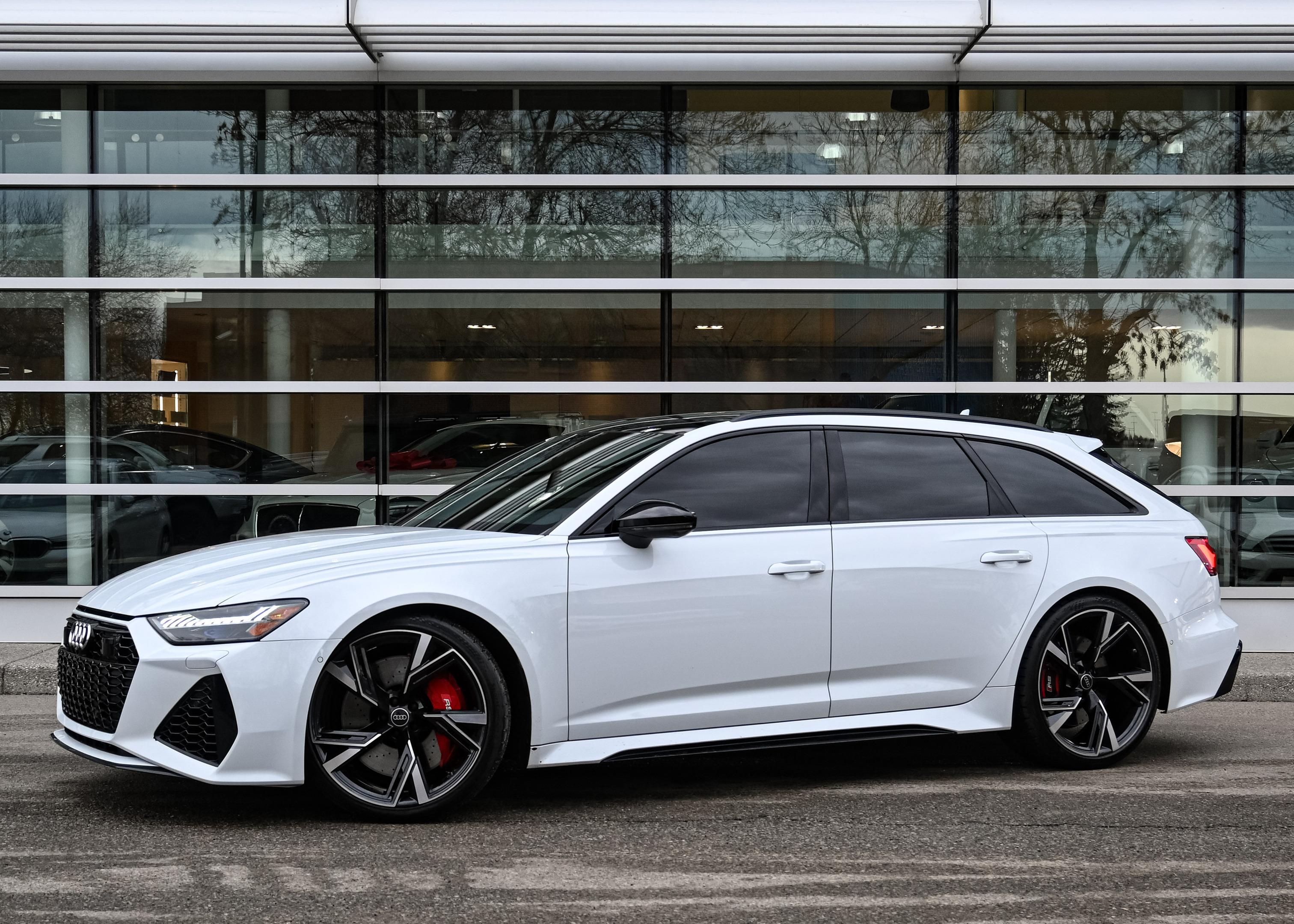 /2023 Audi RS-6 Avant