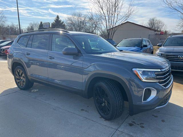2026 Volkswagen Atlas SE with Technology for sale in Normal, IL