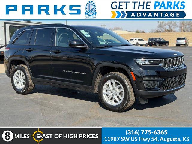 2026 Jeep Grand Cherokee Altitude 4x4 for sale in Augusta, KS
