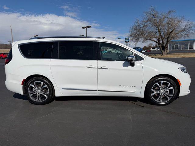 2026 Chrysler Pacifica Pinnacle