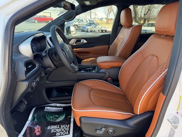 2026 Chrysler Pacifica Pinnacle