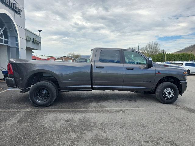 2026 Ram 3500 Big Horn Crew Cab 4x4 8' Box