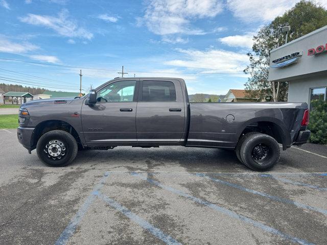 2026 Ram 3500 Big Horn Crew Cab 4x4 8' Box