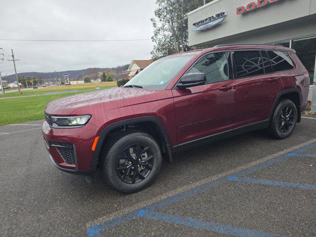 2026 Jeep Grand Cherokee L Altitude 4x4