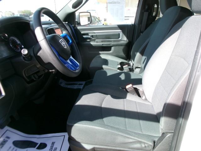 2022 Ram 1500 Classic Warlock Crew Cab 4x4 5'7" Box