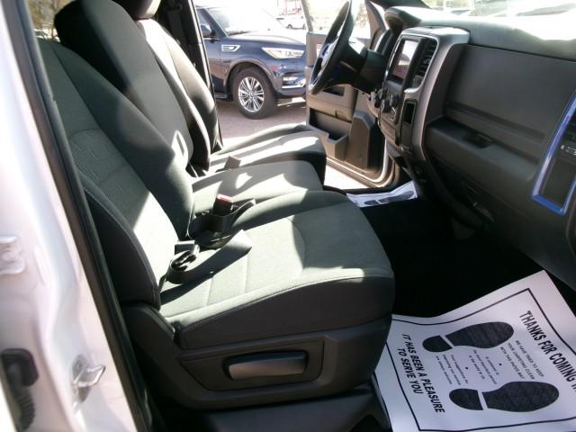 2022 Ram 1500 Classic Warlock Crew Cab 4x4 5'7" Box