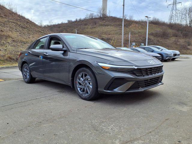 2026 Hyundai Elantra Hybrid Blue for sale in TRIADELPHIA, WV