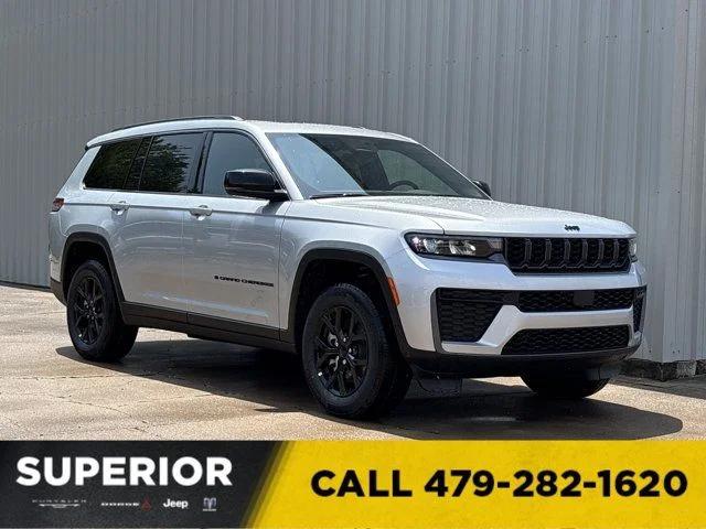 2026 Jeep Grand Cherokee L GRAND CHEROKEE L LAREDO ALTITUDE 4X4