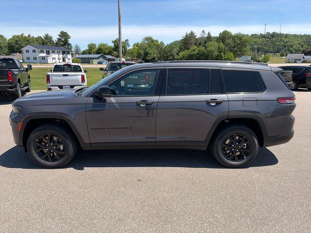 2026 Jeep Grand Cherokee L GRAND CHEROKEE L LAREDO ALTITUDE 4X4
