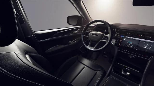 2026 Jeep Grand Cherokee Limited 4x2