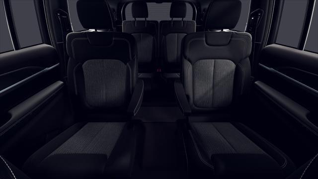 2026 Jeep Grand Cherokee GRAND CHEROKEE L LAREDO X 4X4