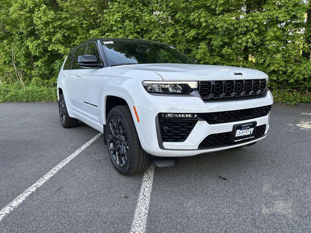 2026 Jeep Grand Cherokee Summit 4x4