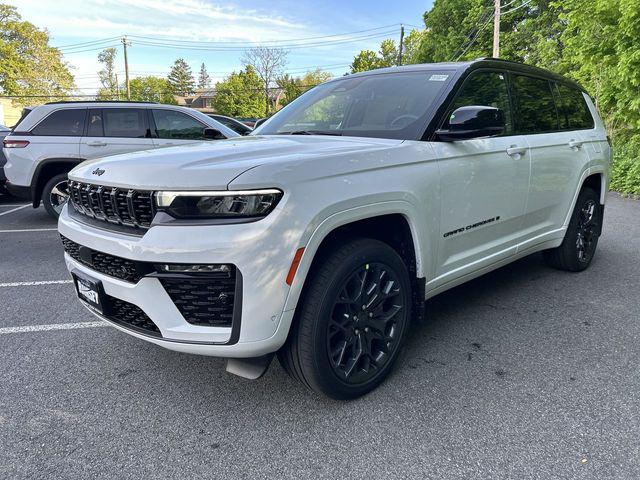 2026 Jeep Grand Cherokee Summit 4x4