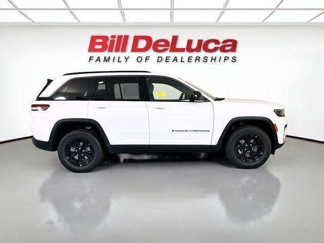 2026 Jeep Grand Cherokee Altitude 4x4