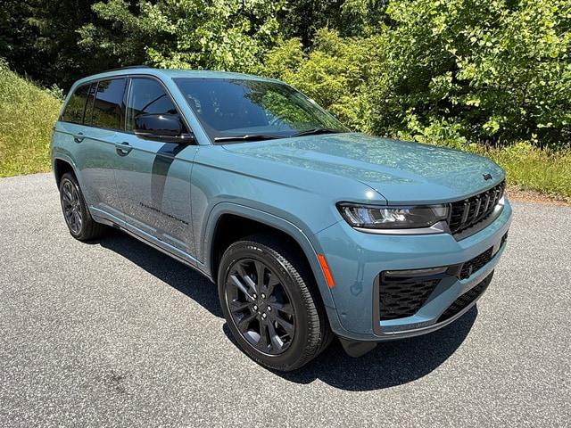2026 Jeep Grand Cherokee Limited Reserve