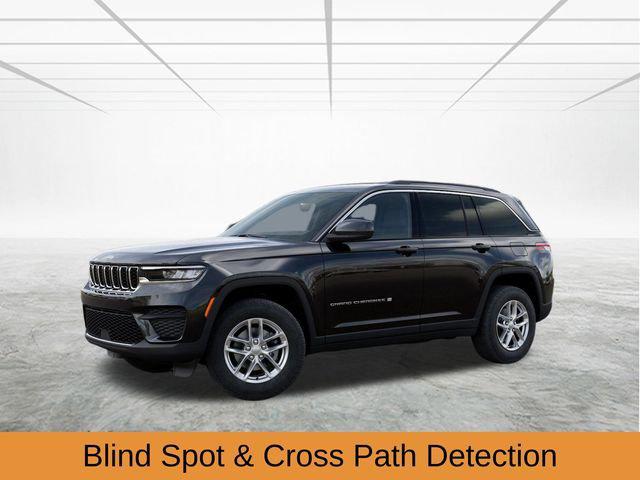 2026 Jeep Grand Cherokee GRAND CHEROKEE LAREDO X 4X4