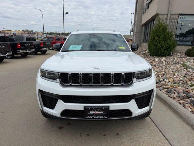 2026 Jeep Grand Cherokee GRAND CHEROKEE L LIMITED 4X4
