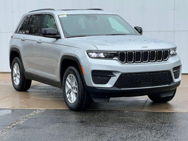 2026 Jeep Grand Cherokee GRAND CHEROKEE LAREDO X 4X4
