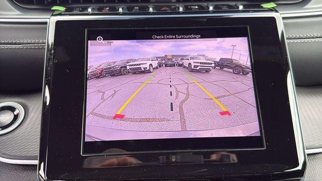 2026 Jeep Grand Cherokee Altitude 4x2
