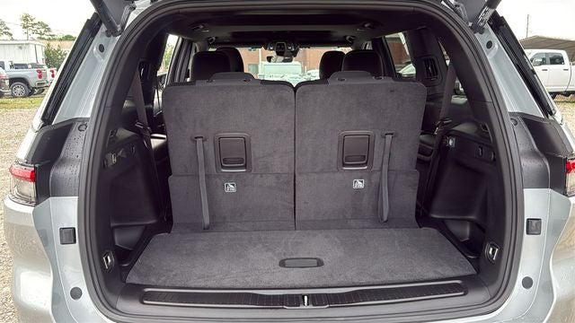 2026 Jeep Grand Cherokee Altitude 4x2