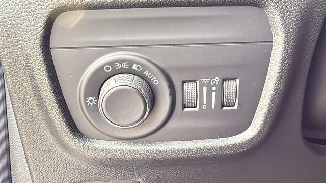 2026 Jeep Grand Cherokee Altitude 4x2