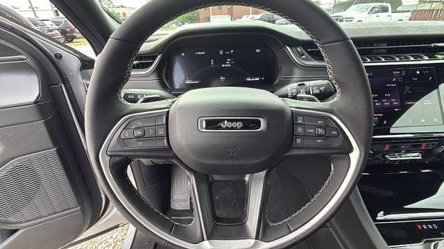 2026 Jeep Grand Cherokee Altitude 4x2