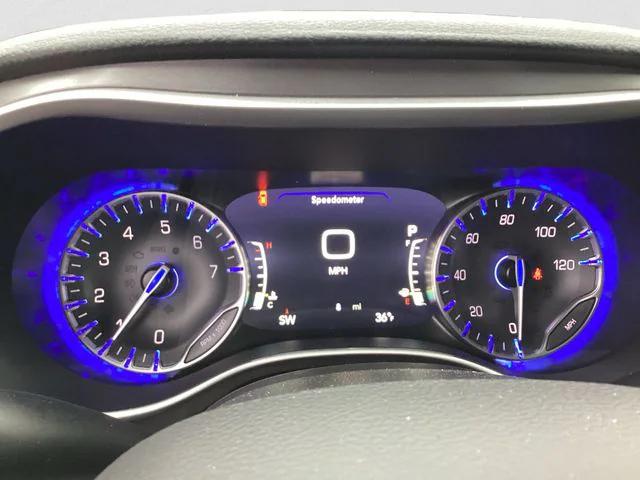 2026 Chrysler Pacifica Select AWD