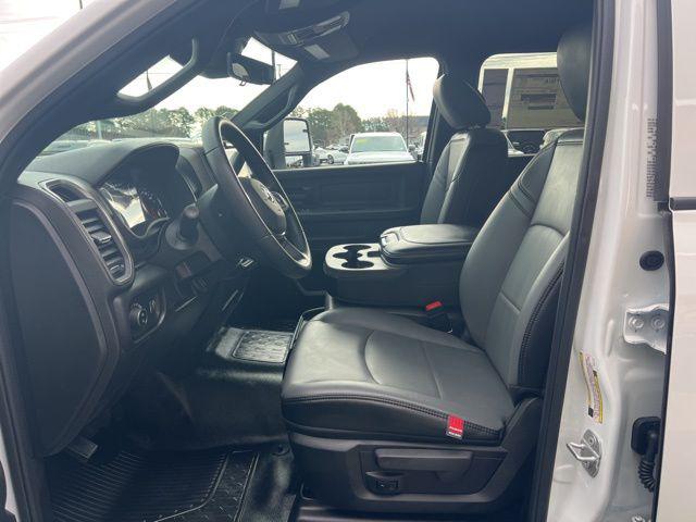 2026 Ram 3500 Tradesman/Big Horn